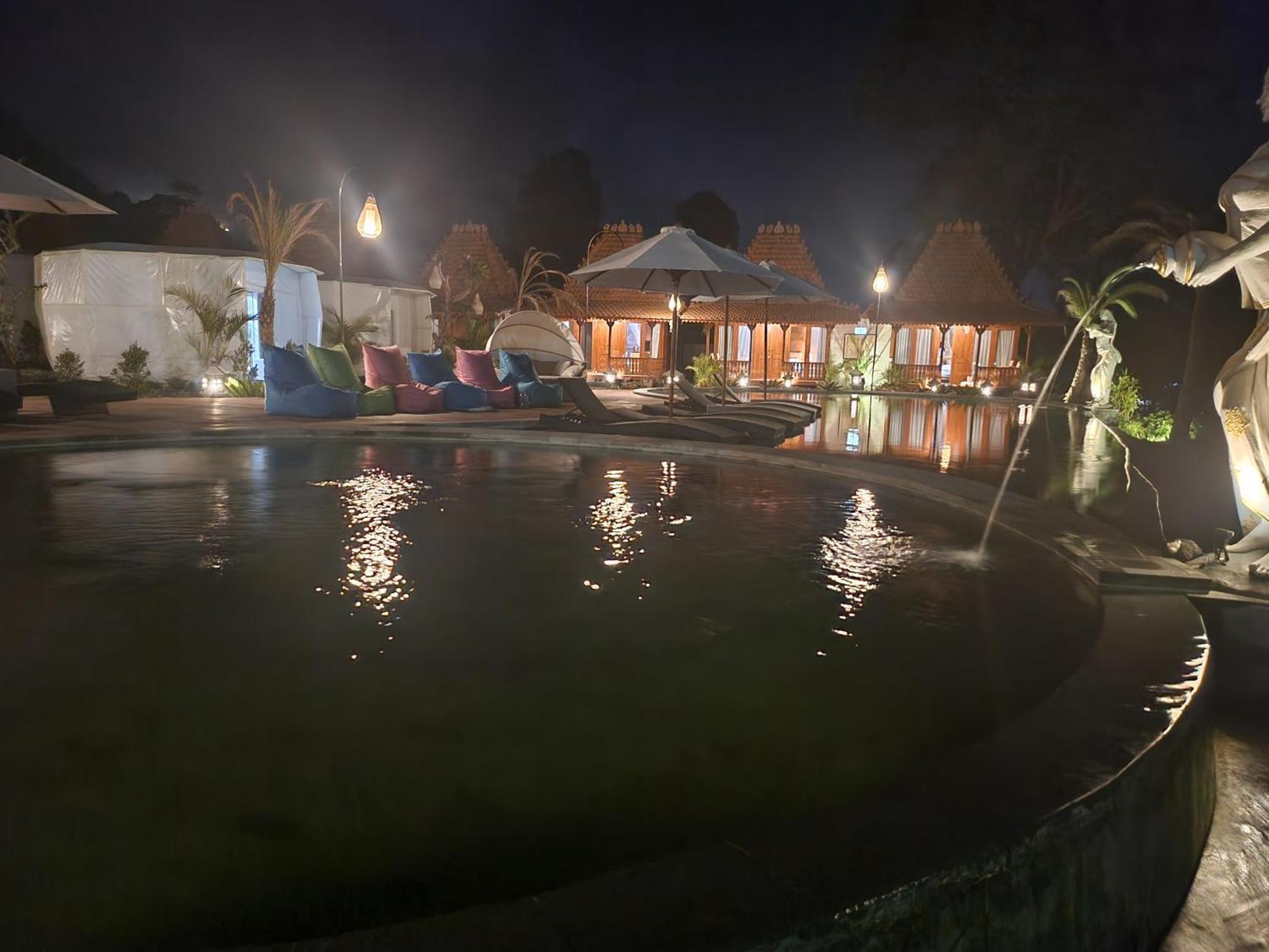 Starlake Villa & Glamping Kubupenlokan Zewnętrze zdjęcie